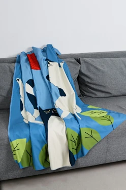 Купить плед Молли из футера 145х170 см, с принтом "Cats in nature"