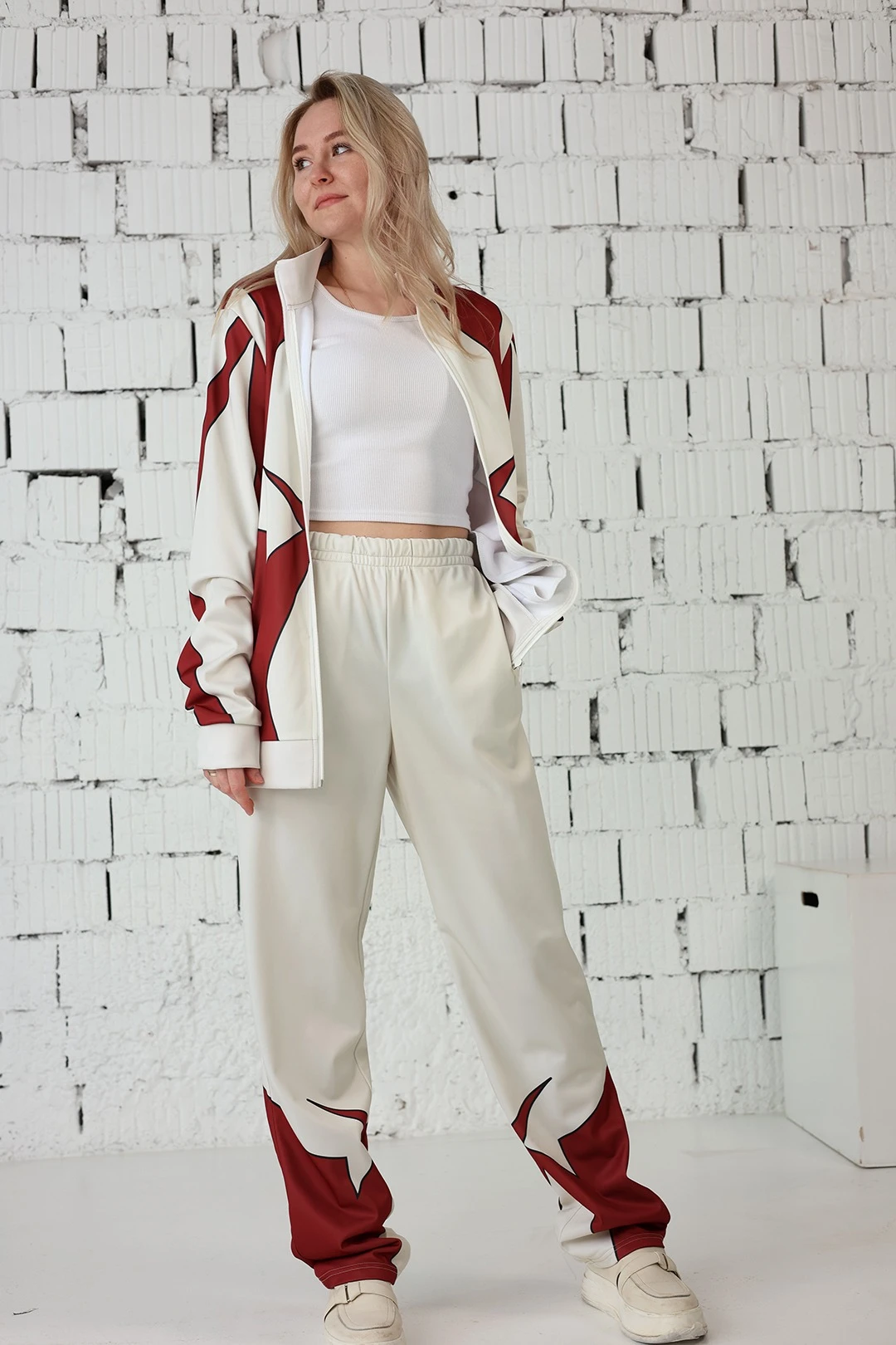 Спортивный костюм Стайлинг женский с полной запечаткой "Superhero"#1