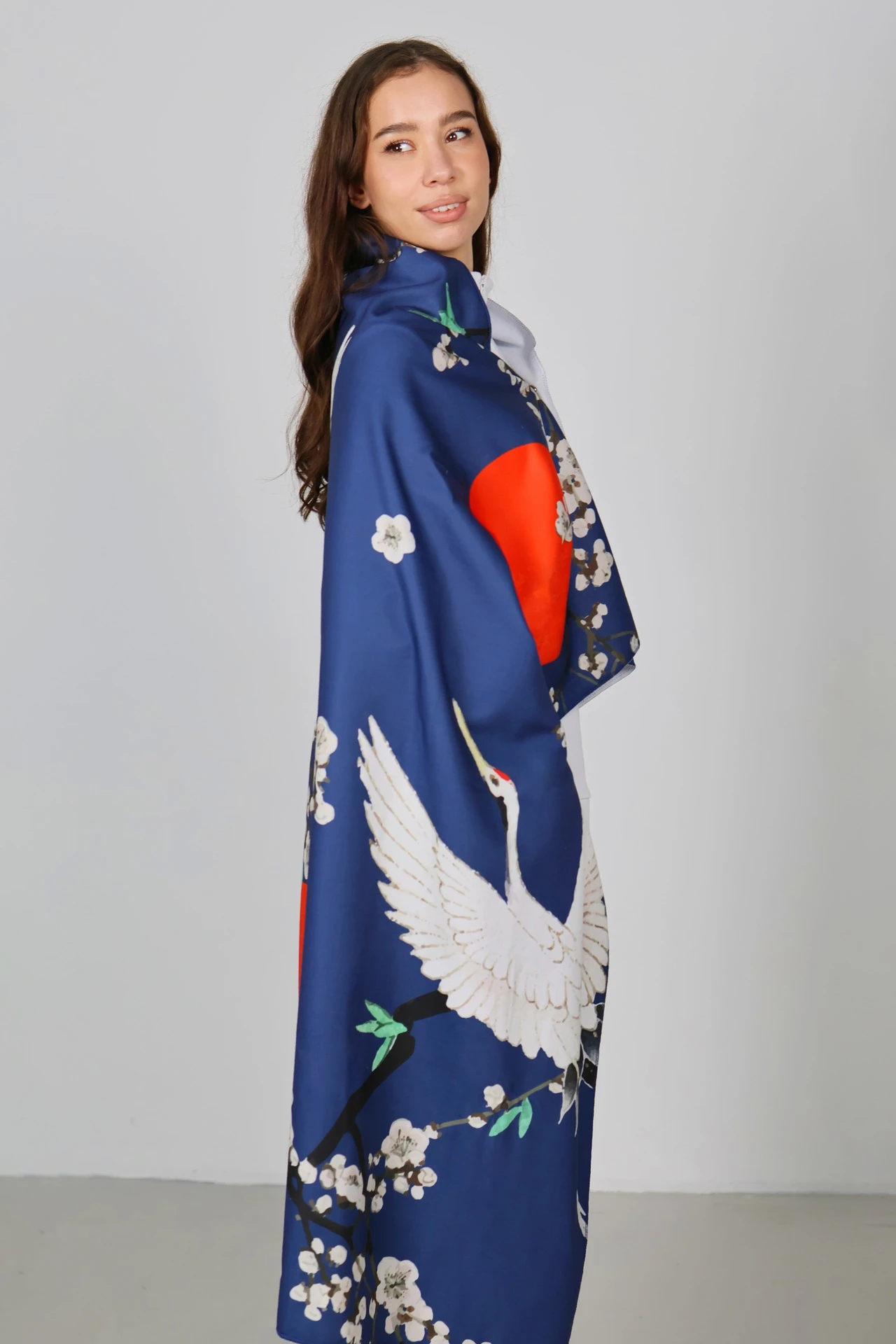 Купить плед-пончо Полли с полной запечаткой "Журавли" Купить плед-пончо Полли с полной запечаткой "Журавли"