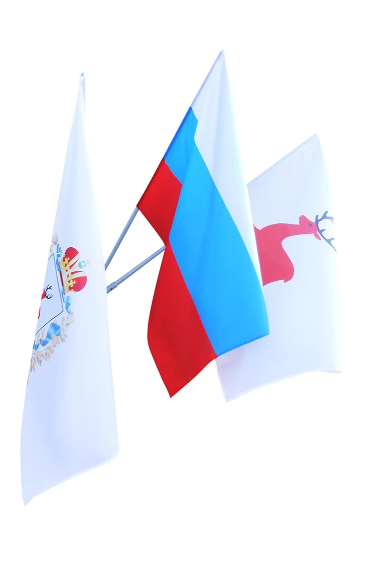 Купить кронштейн настенный на 3 штока с алюминиевым древком 2 м