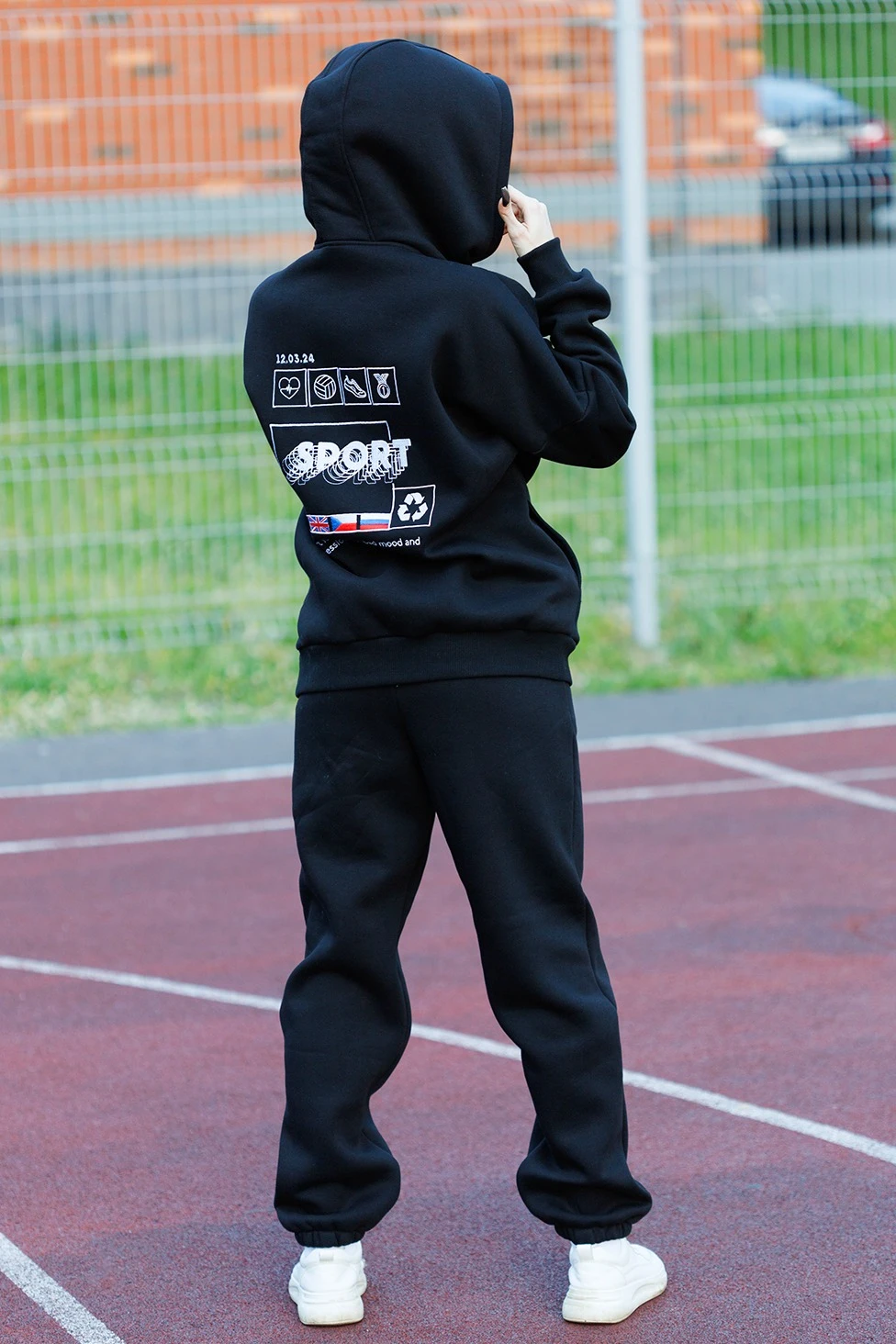 Спортивный костюм Лофт из футера женский, однотонный черный#2