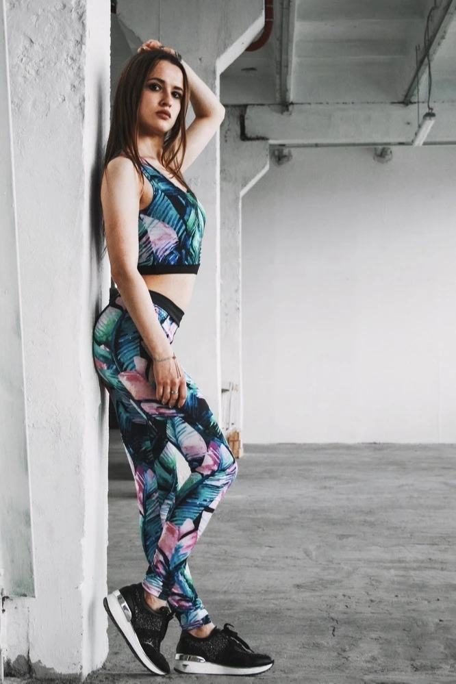 Купить комплект женский с принтом "Banana leaves"