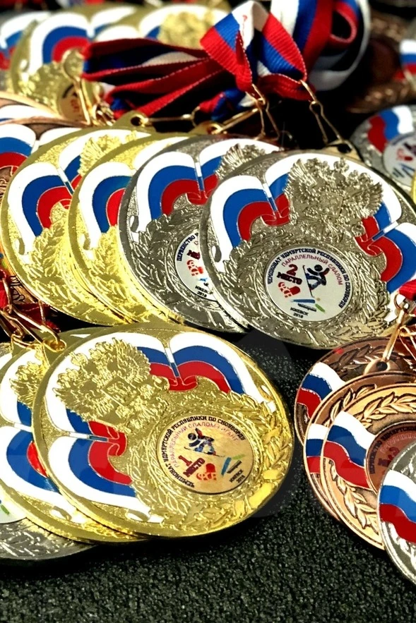 Медаль металлическая МК294 70мм с шильдом 25мм#1