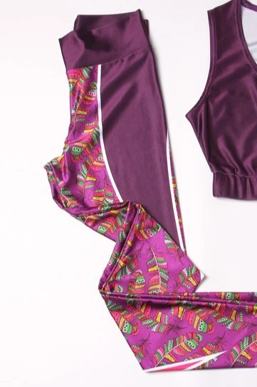 Легинсы женские с широким поясом с принтом "Magic Feathers"