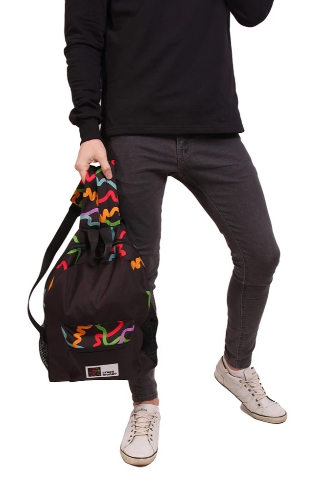 Рюкзак Кэрри мягкой формы 41х31х9,5 см, с полной запечаткой "Cruce Mundo"#1