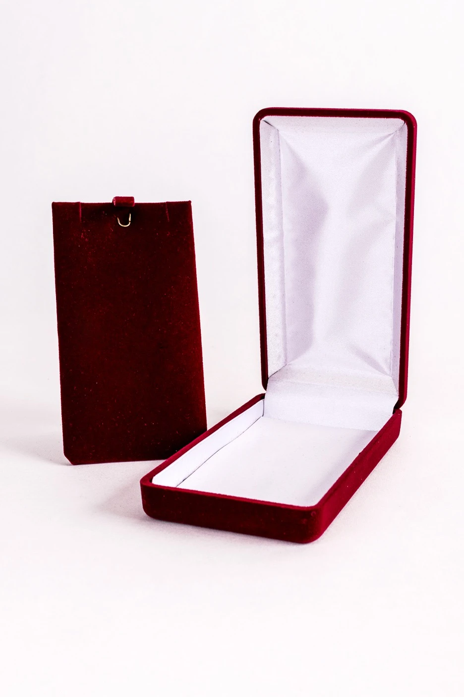 Купить футляр флокированный 62х115х25 мм, бордо Купить футляр флокированный 62х115х25 мм, бордо