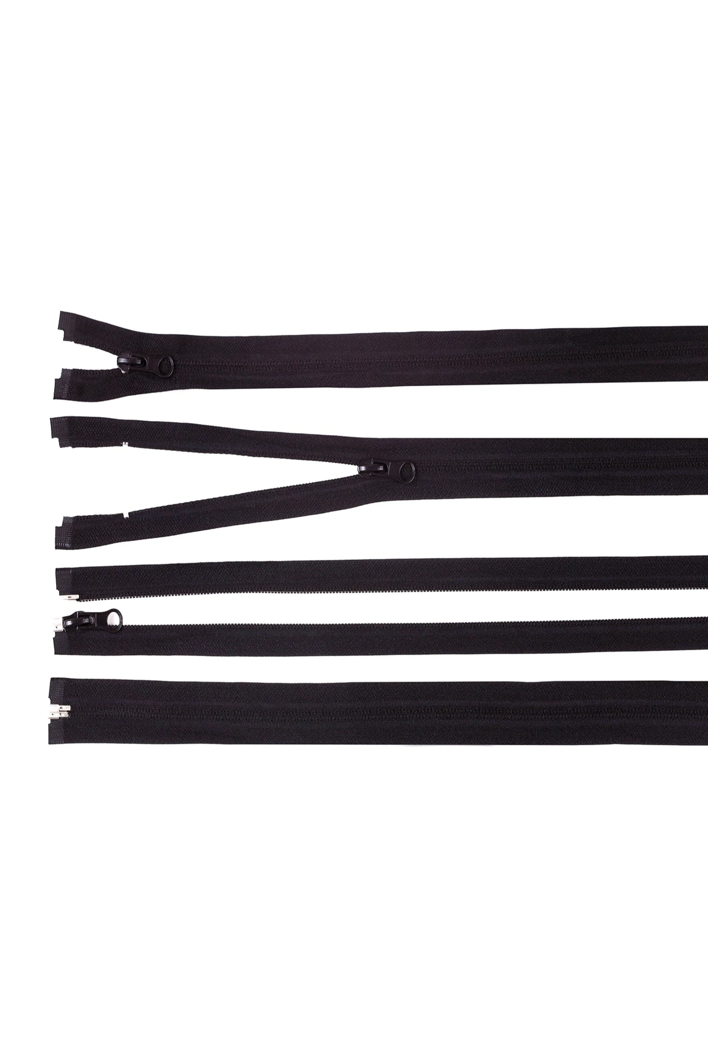 Купить молнию тип 5 реверсивную разъемную 70-80 см, один бегунок, черную