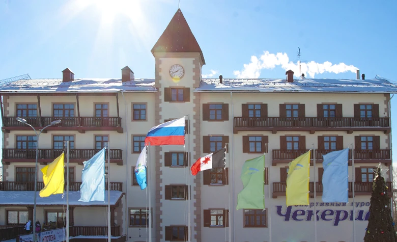 Фирменные флаги INARI - Производственная компания | INARI