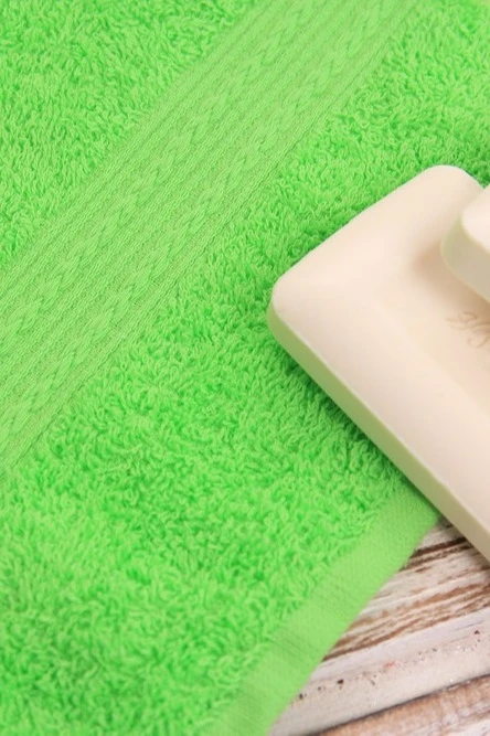 Полотенце махровое 40х70 см (Ituma), однотонное салатовое#1