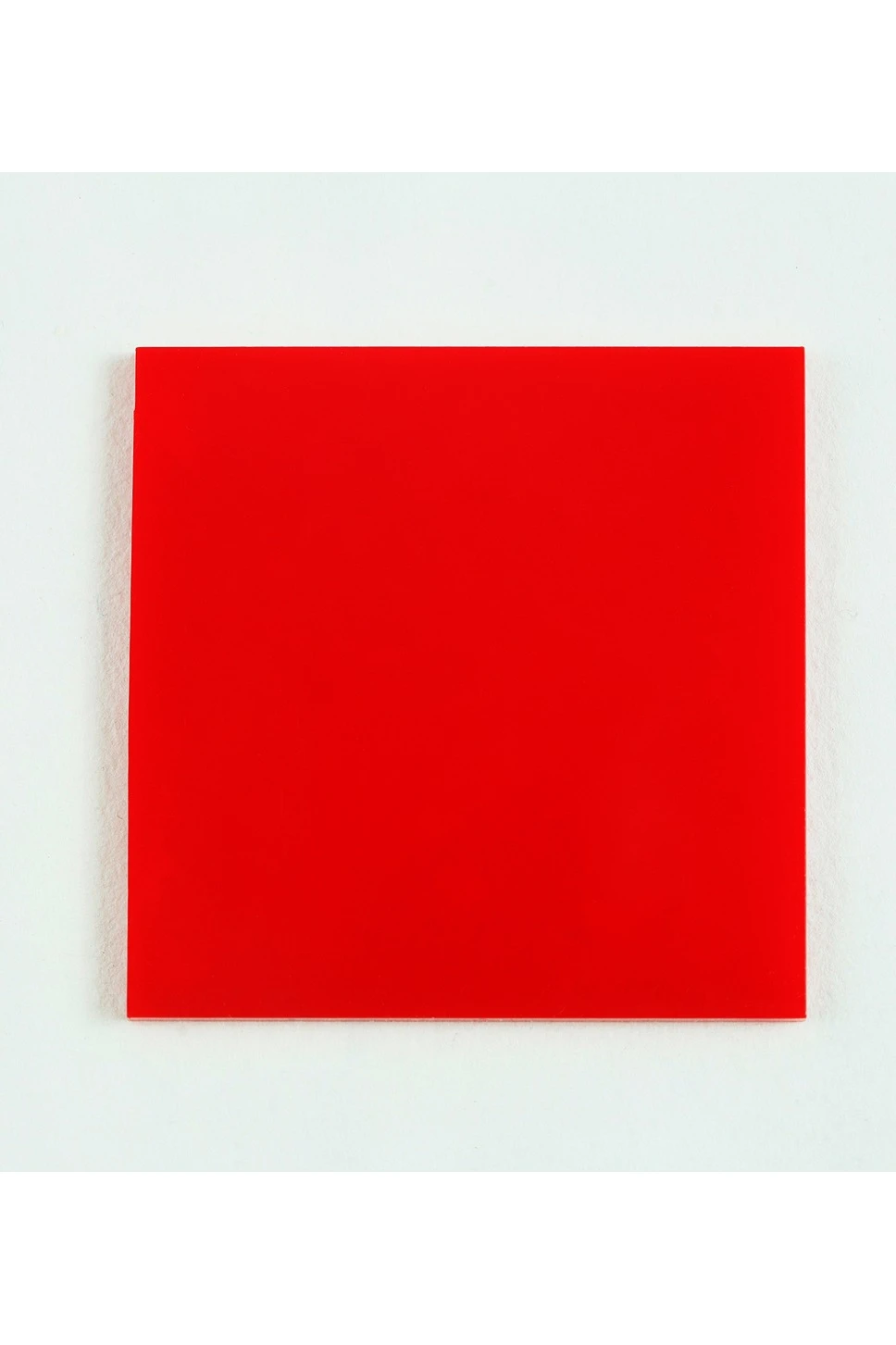 Акрил литой глянцевый 300х600 мм 3 мм, красный#1