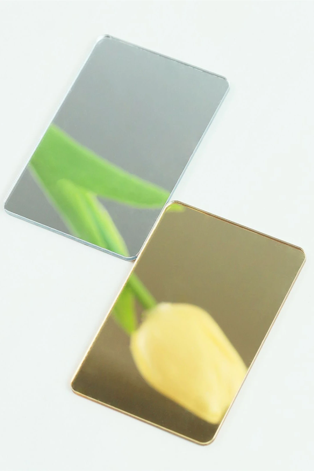 Купить акрил экструзионный зеркальный 600х1200 мм 1,5 мм Купить акрил экструзионный зеркальный 600х1200 мм 1,5 мм