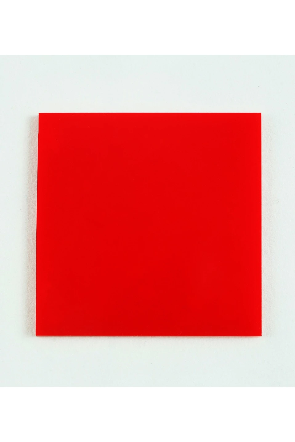 Акрил литой глянцевый 200х300 мм 3 мм, красный#1