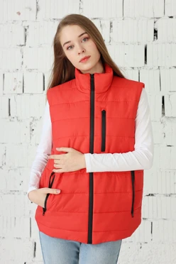 Купить жилет Эмбер на синтепоне со стежкой унисекс, однотонный красный