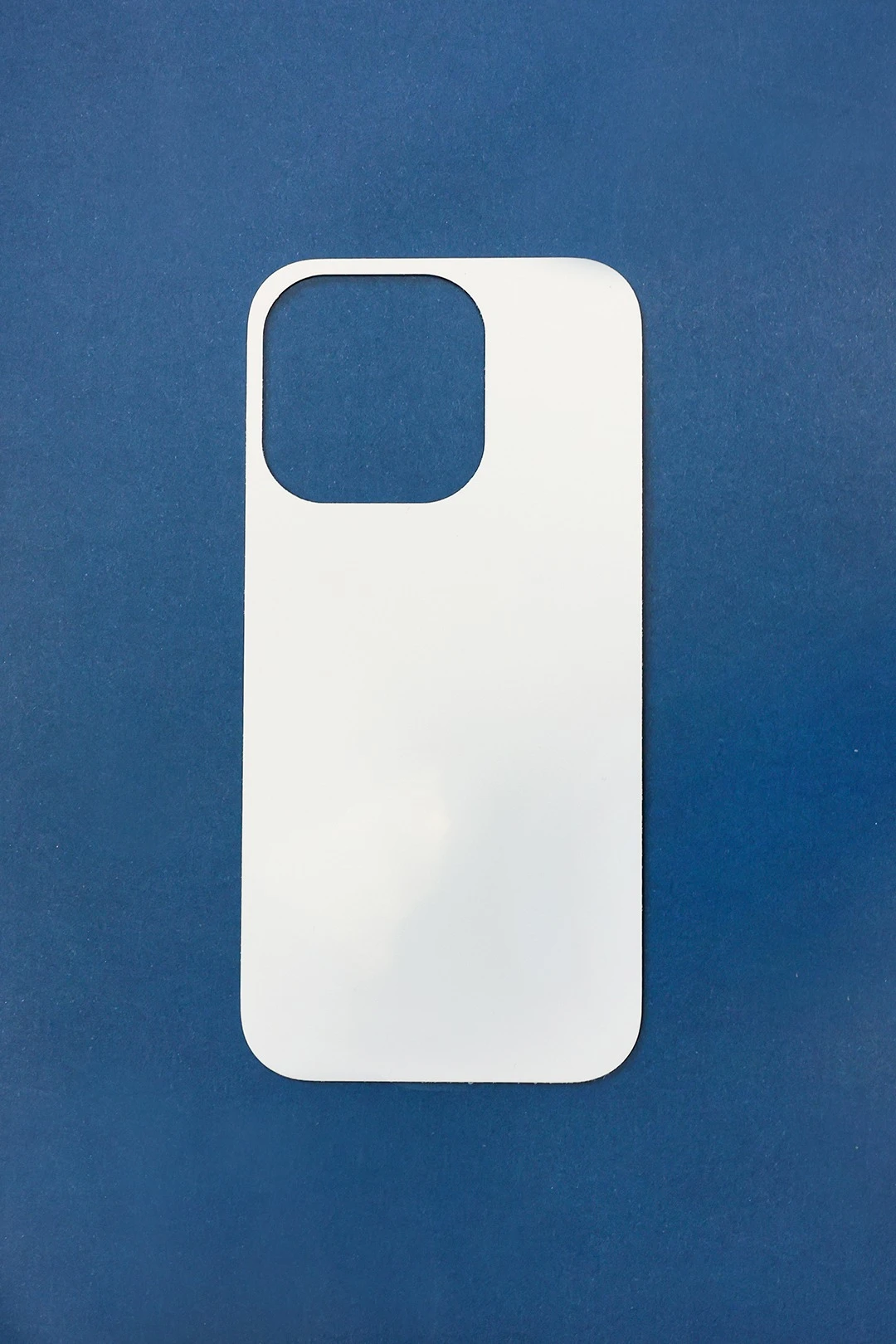 Купить пластину металлическую для чехла iPhone 14 Pro без печати