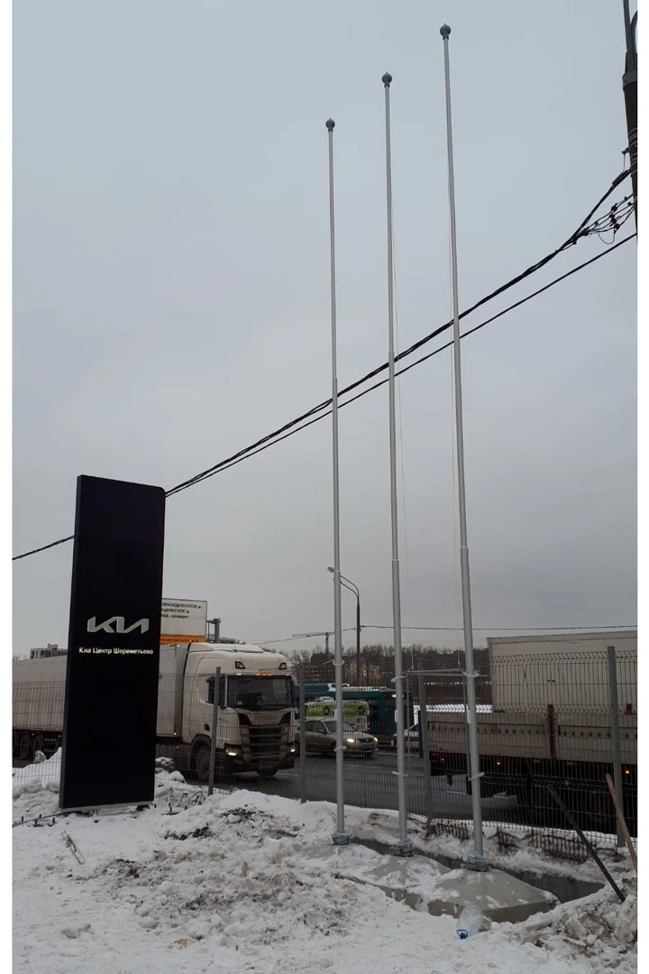 Аренда флагштока из алюминия с открытым механизмом 9 м (анодирование)#1 Аренда флагштока из алюминия с открытым механизмом 9 м (анодирование)#1