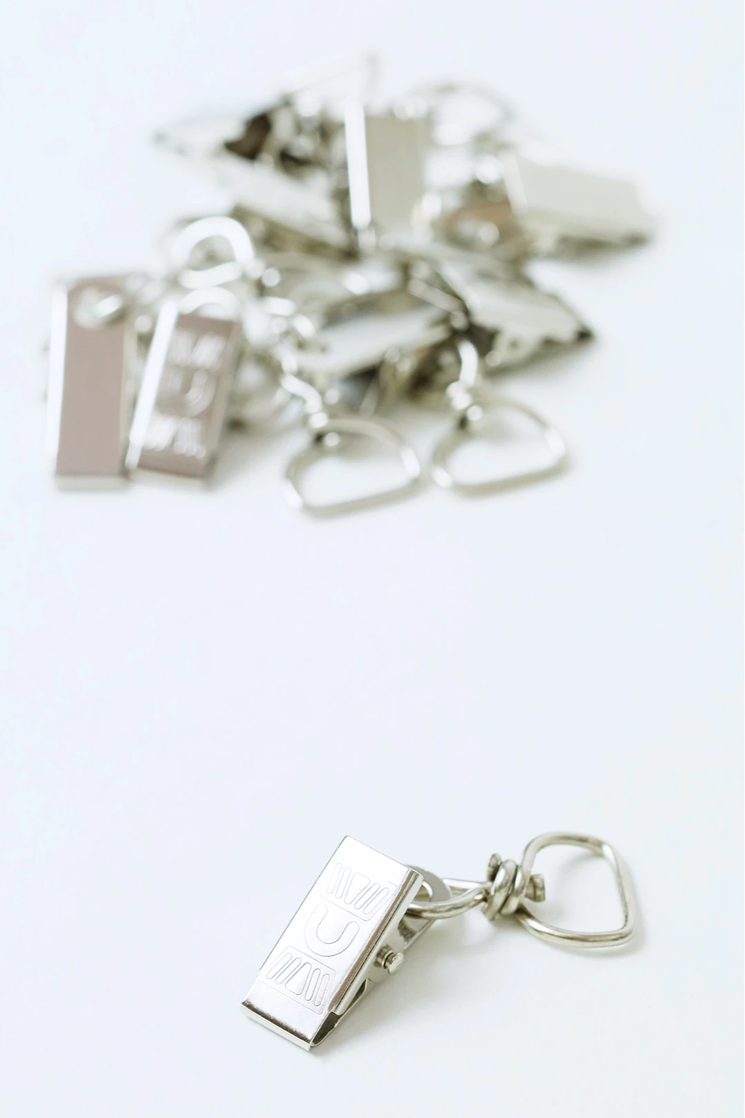 Купить крепление Клипса 15 мм