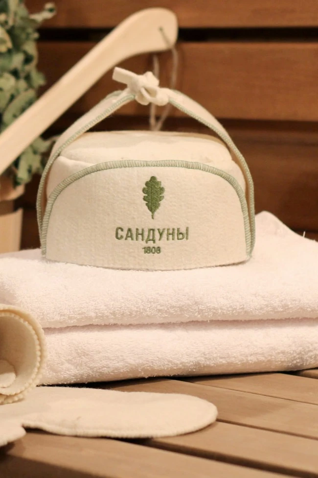 Купить шапку Печкин однотонную