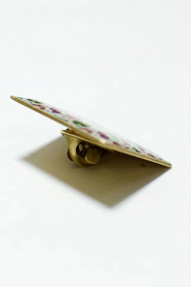 Значок заливной Квадрат 25х25 мм, с печатью#3 Значок заливной Квадрат 25х25 мм, с печатью#3