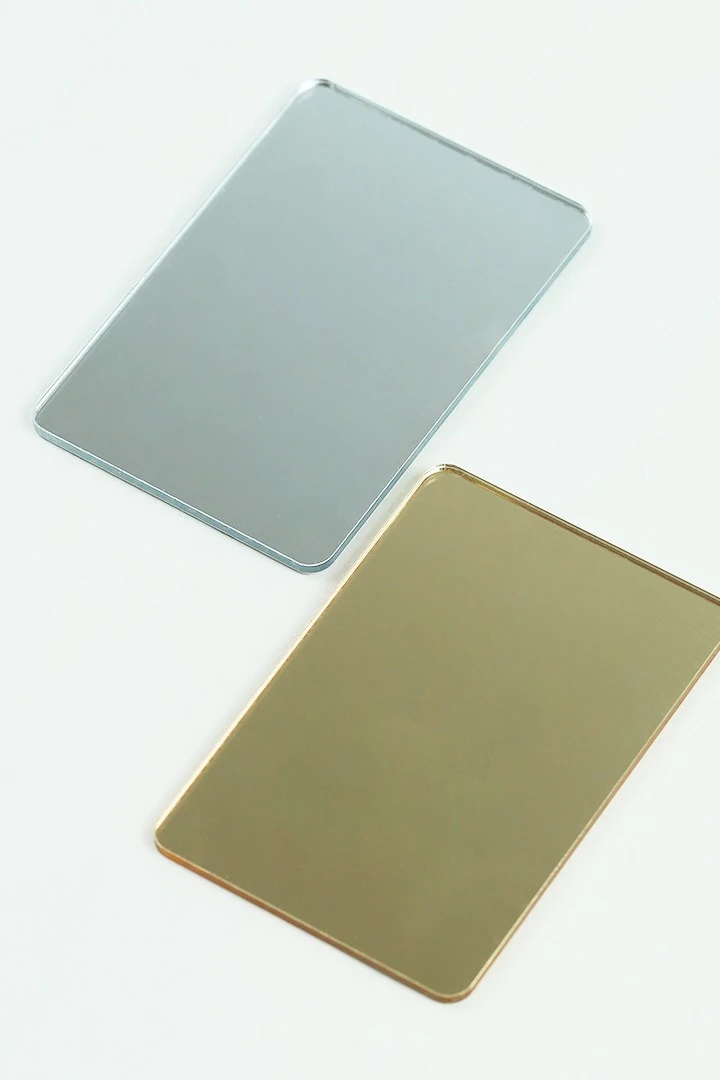 Акрил экструзионный зеркальный 300х600 мм 0,8 мм#3