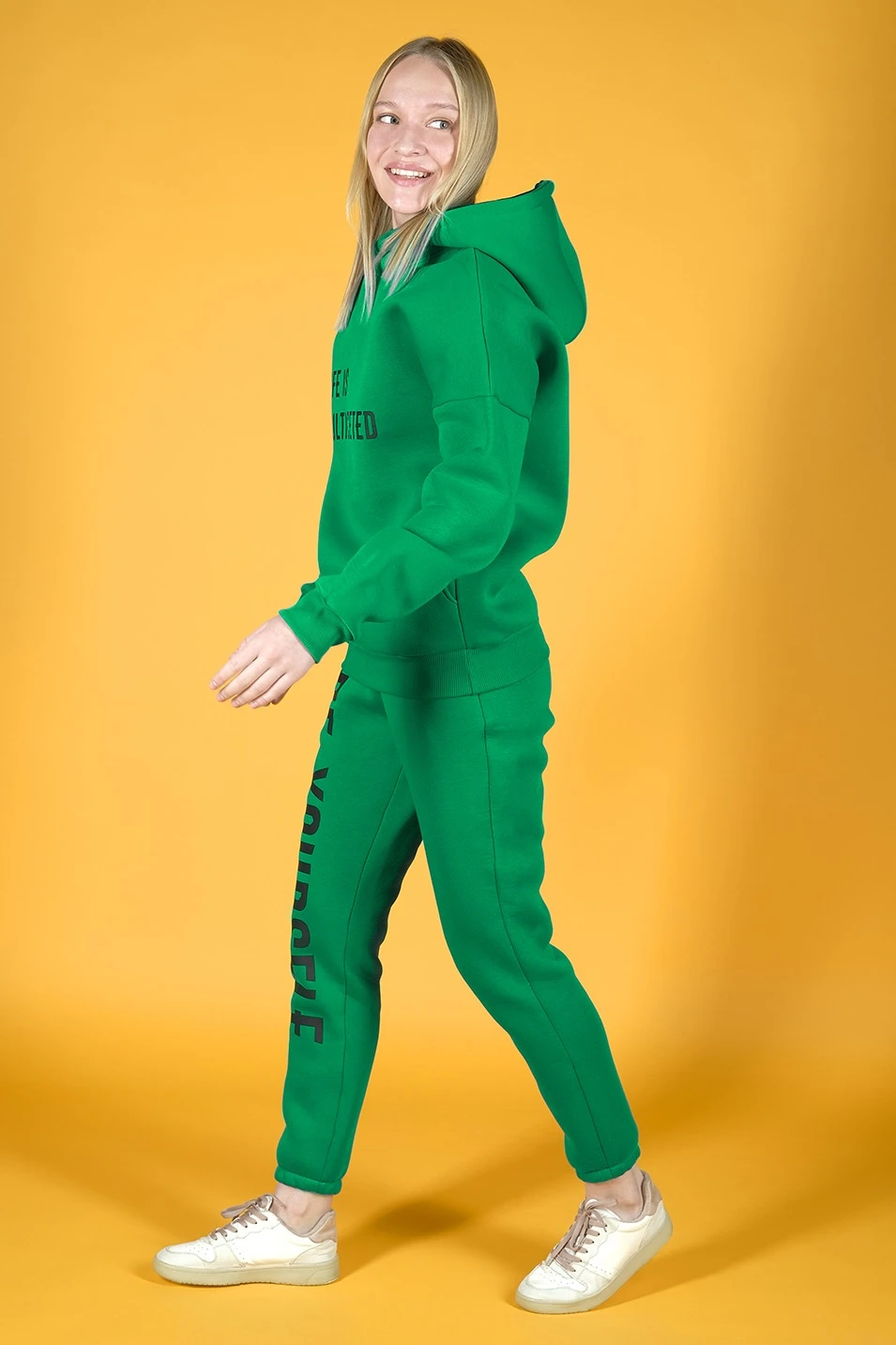 Купить худи Кинг из футера унисекс, однотонную зеленую