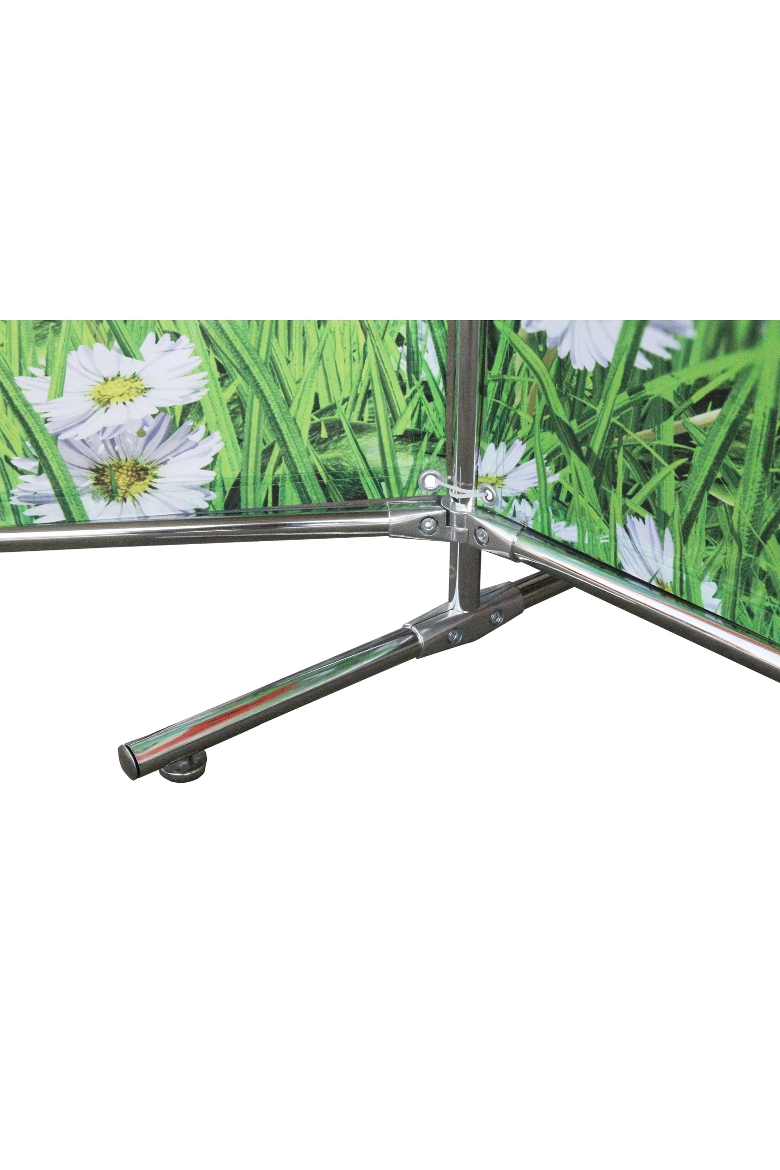 Рекламная ширма на две секции 2х2 м с полной запечаткой "8 july"#2 Рекламная ширма на две секции 2х2 м с полной запечаткой "8 july"#2