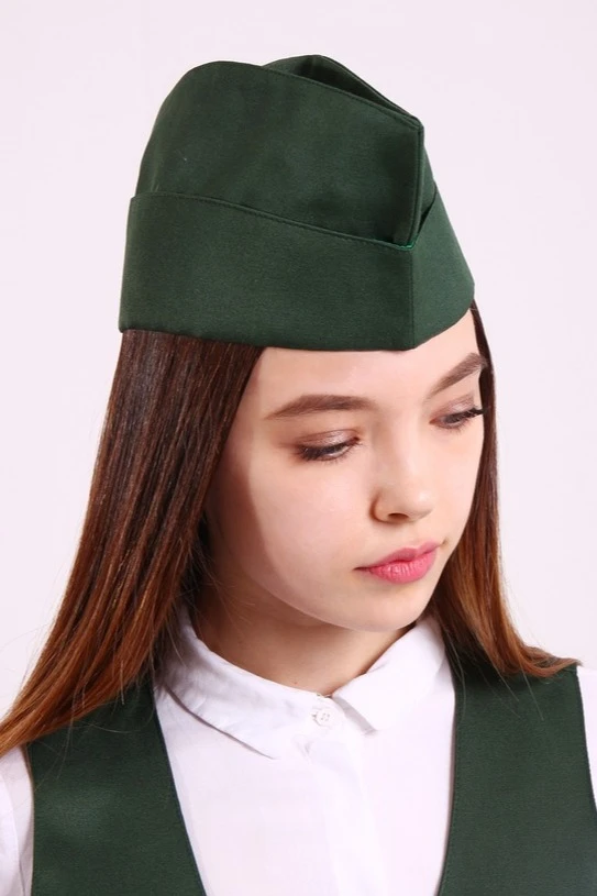 Пилотка Небо фигурная из греты, однотонная зеленая#3 Пилотка Небо фигурная из греты, однотонная зеленая#3