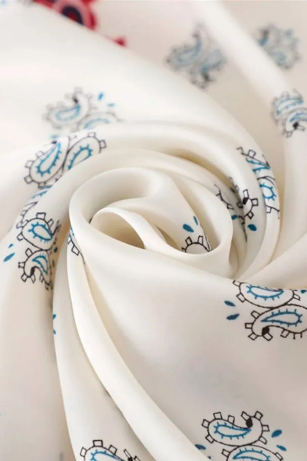 Купить косынку Шарлотта 60х60х90 см, с полной запечаткой "Old Slavic style"