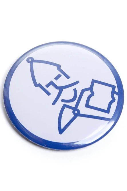 Купить значок закатной диаметр 58 мм, с принтом "Hero"