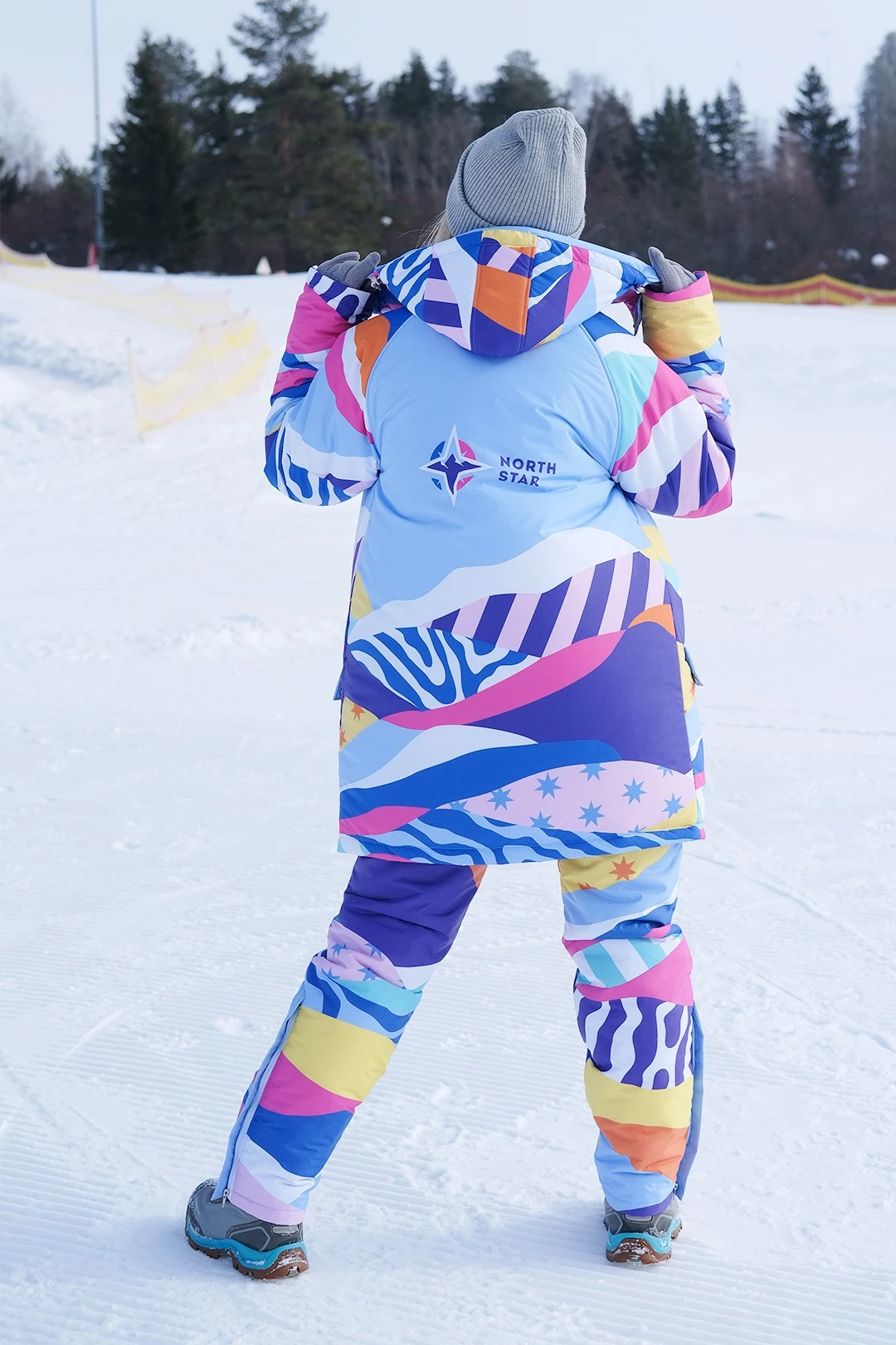 Куртка Вест с капюшоном на синтепоне унисекс, с полной запечаткой#2