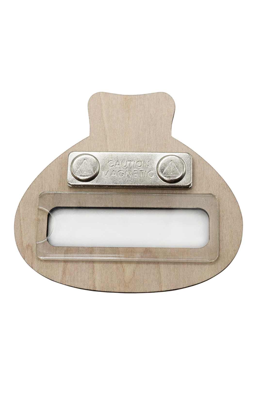 Бейдж из фанеры с гравировкой 75х82 мм#1