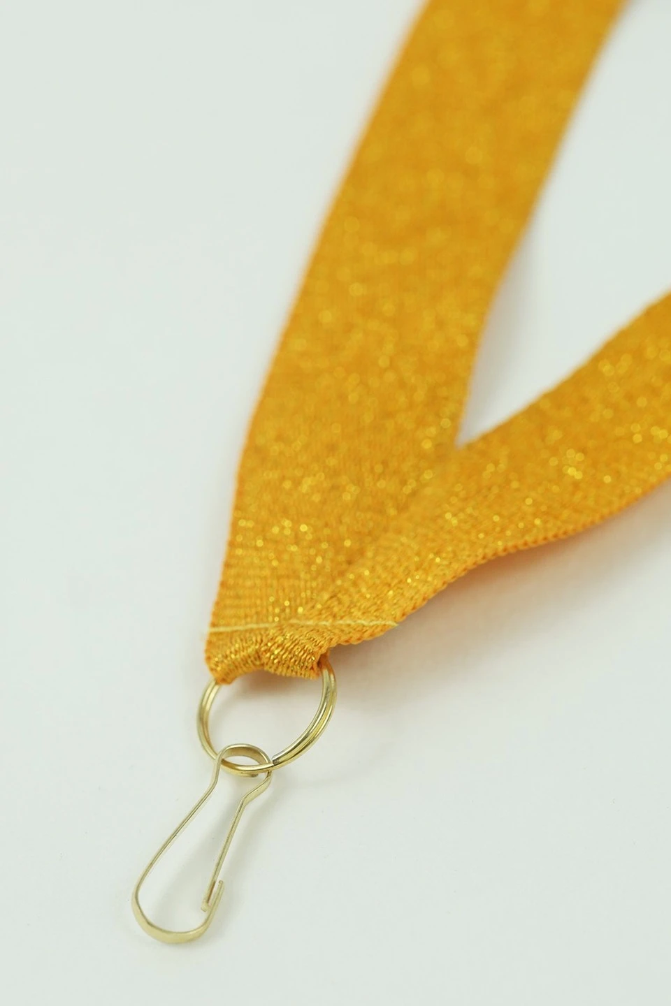 Купить ленту для медали с карабином Серебро 22мм