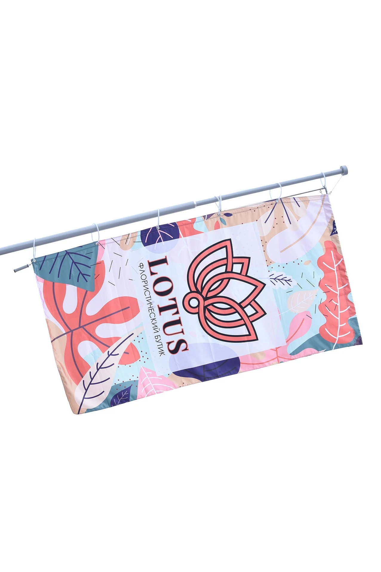 Арендовать флагшток из алюминия с закрытым механизмом 7 м (покраска)