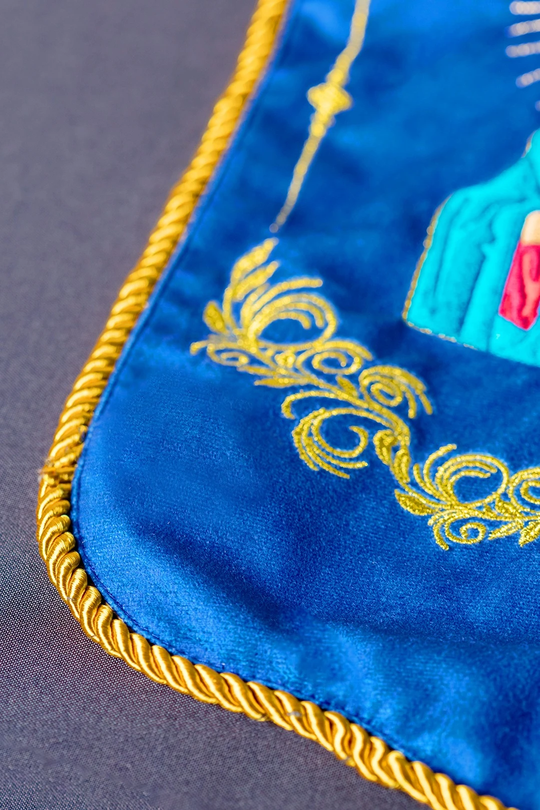 Хоругвь вышитая 40х60 см "Image of the Virgin Mary"#1