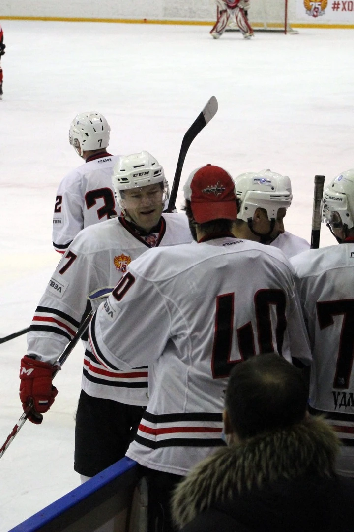 Купить свитер хоккейный взрослый "Удмуртия Прогресс"