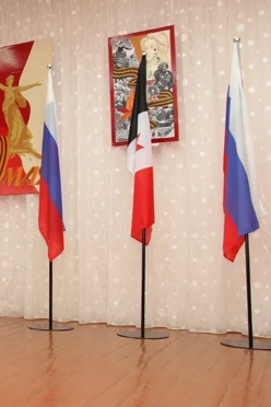 Купить подставку металлическую с основанием Диск 1 шток 2,25 м