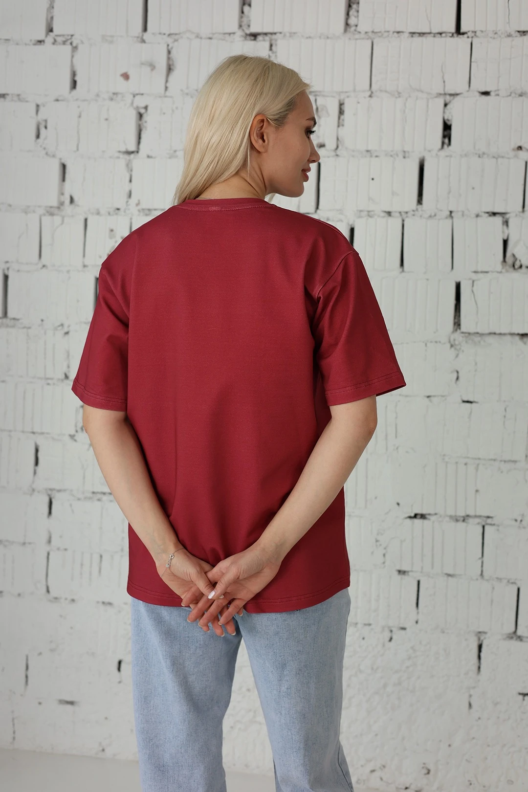 Футболка Мерфи оверсайз унисекс, однотонная бордовая (хлопок)#2