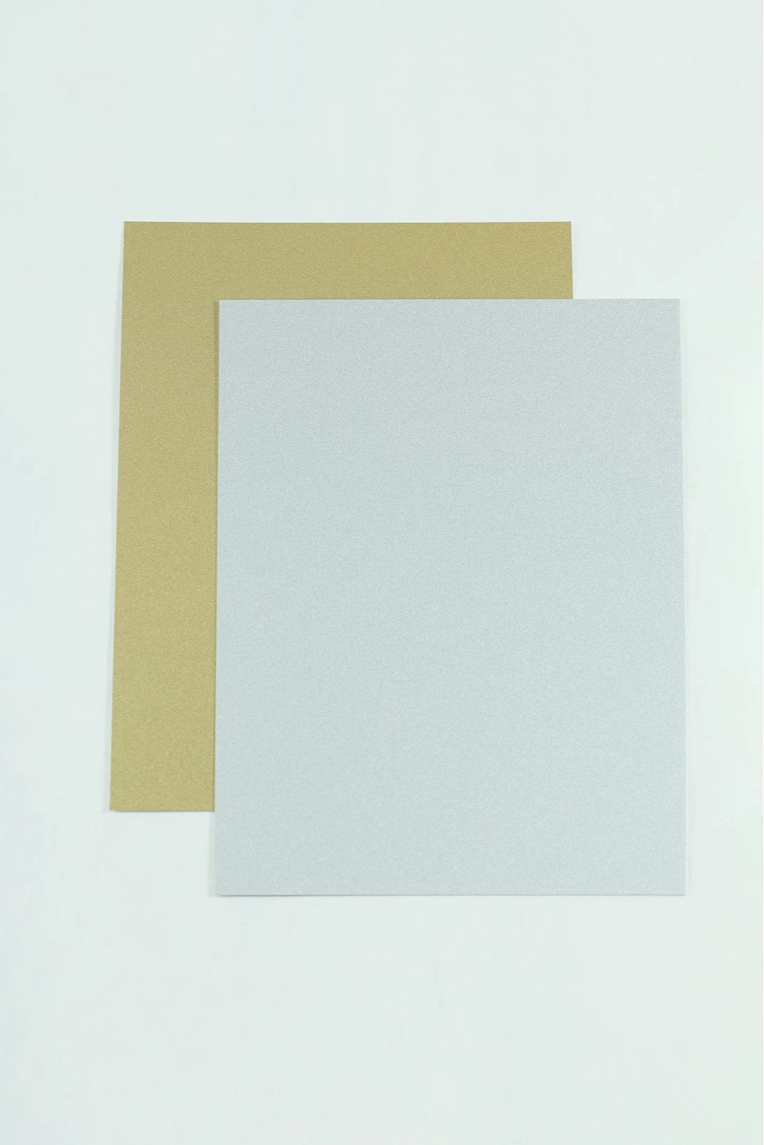 Алюминий перламутр односторонний 300х600 мм 0,45 мм#1