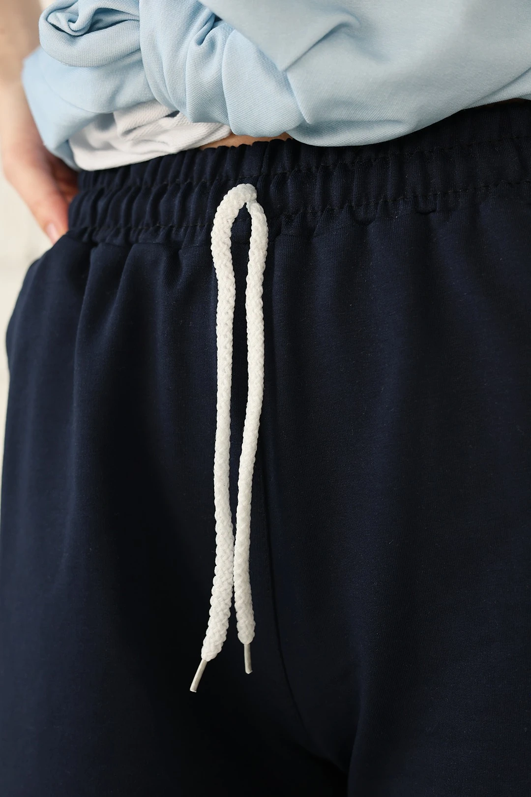 Шорты Флорис унисекс однотонные#4