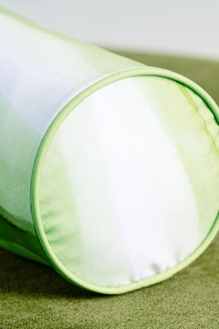 Подушка-валик 14х26 см, с принтом "Cheryl"#1