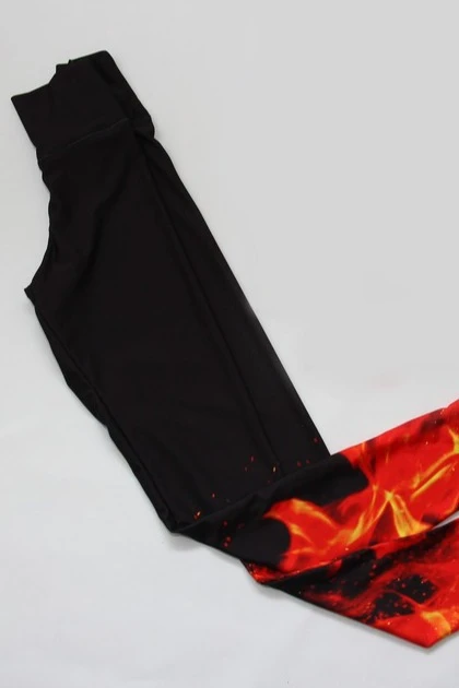 Легинсы женские с широким поясом с принтом "Fire"