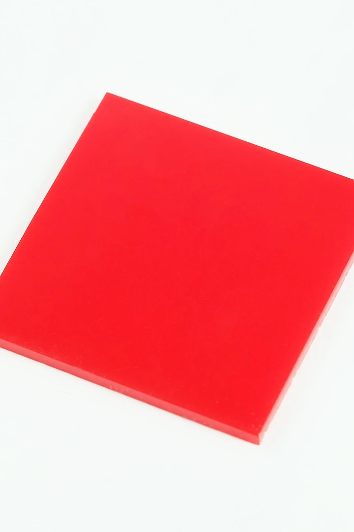 Акрил литой глянцевый 300х600 мм 3 мм#4 Акрил литой глянцевый 300х600 мм 3 мм#4