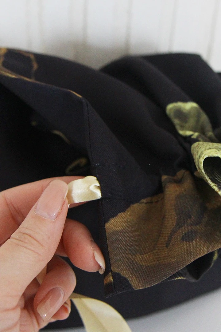 Мешочек с полной запечаткой 30х40 см, крепление кулисы на расстоянии от верхнего края "Saver"#3