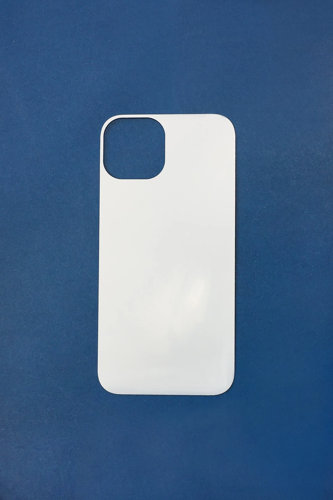 Купить пластину металлическую для чехла iPhone 14 без печати