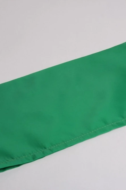 Пилотка Пионер из цветного шелка, однотонная зеленая#1