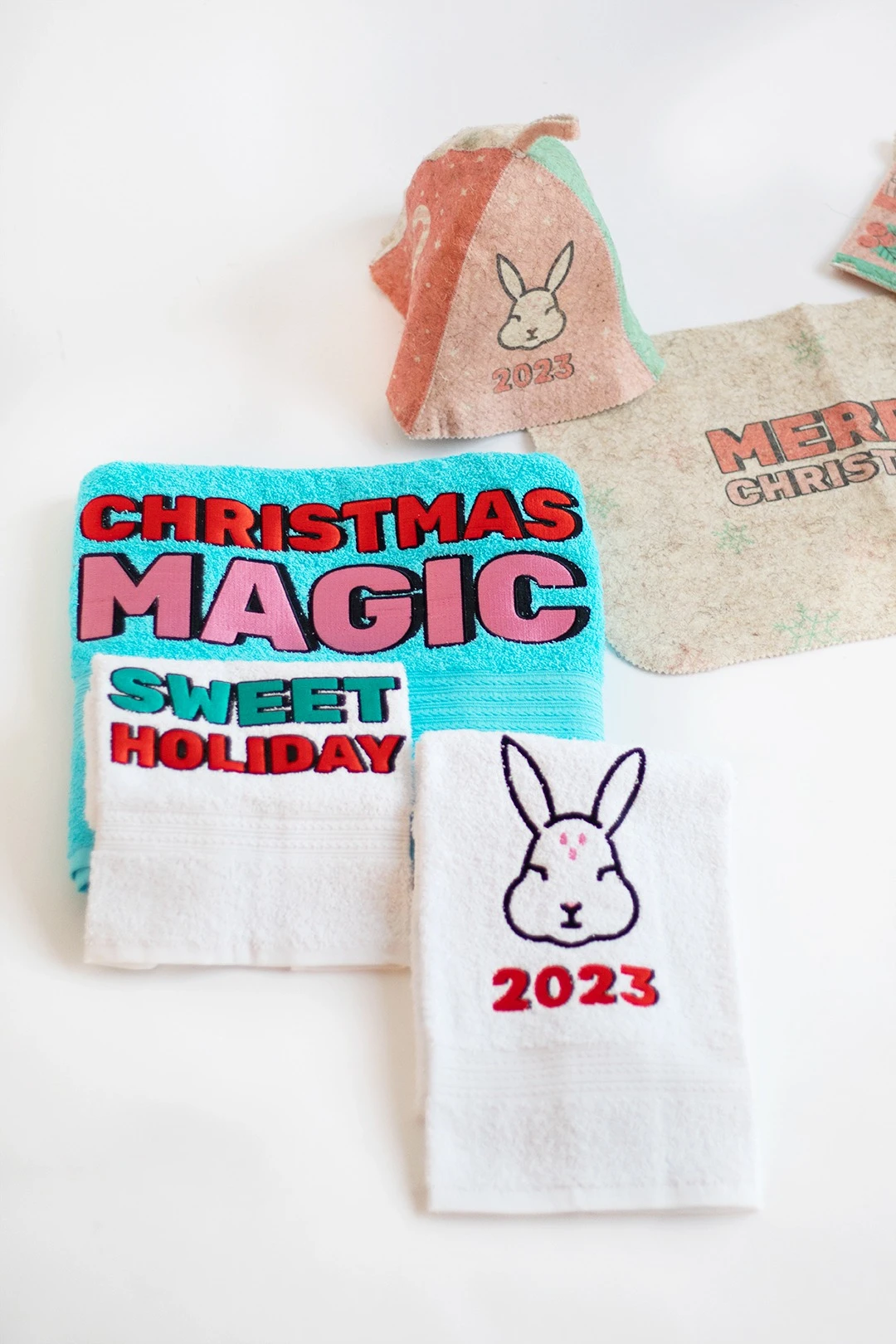 Купить полотенце махровое 70х140 см с бордюром, однотонное "Christmas magic"