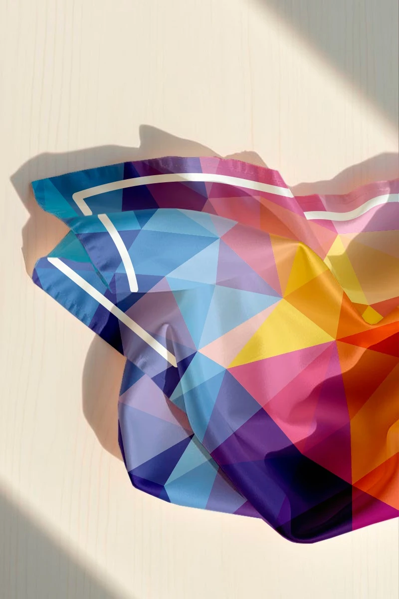 Купить платок Шанель 80х80 см, с полной запечаткой "Geometric gradient"