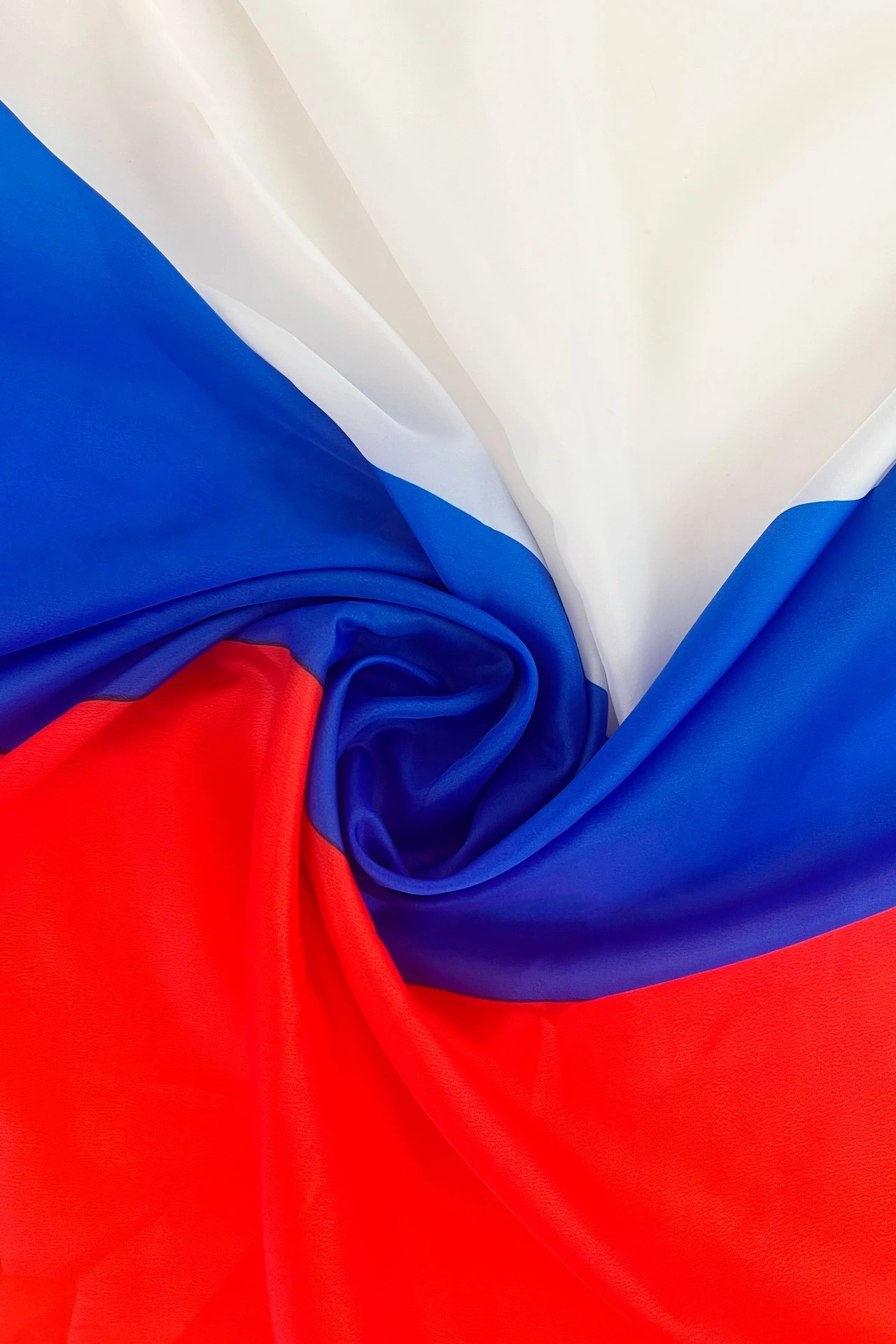 Купит флаг РФ, 90х135 см, шелк Купит флаг РФ, 90х135 см, шелк