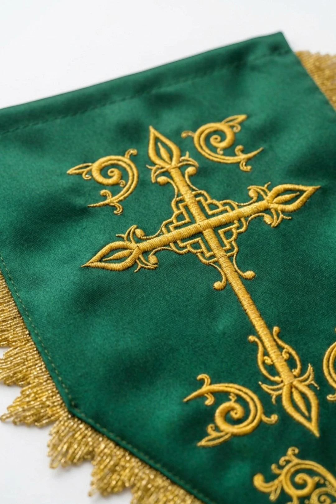 Хоругвь вышитая 40х60 см "Ornate Embroidered Cross"#1