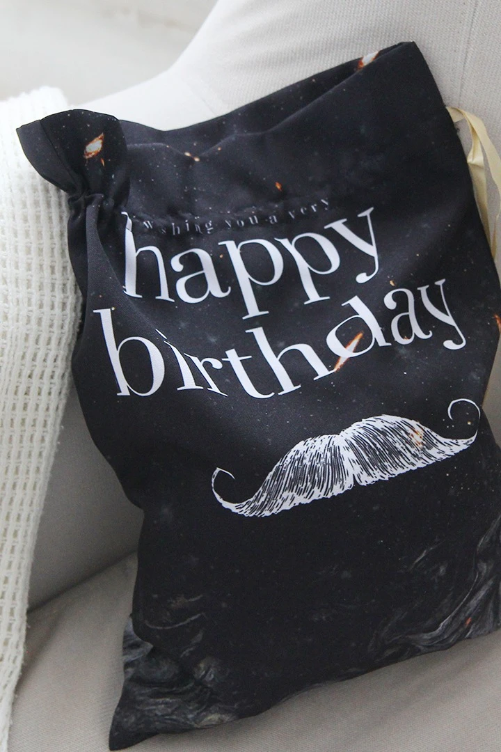 Купить мешочек с полной запечаткой 30х40 см, крепление кулисы на расстоянии от верхнего края "Happy Birthday"