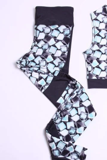 Легинсы женские с широким поясом с принтом "Topazes"